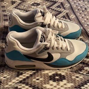 Nike Air women’s size 7